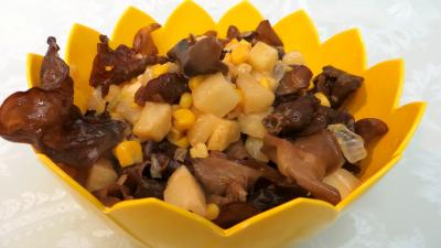Champignons noirs à l'ail