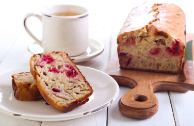Cake aux framboises et au citron