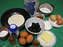 Ingrédients pour la recette : Crêpes farcies aux pruneaux et crème café