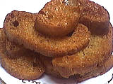 croûtons : Croûtons grillés à l'ail