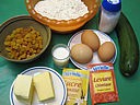 Ingrédients pour la recette : Cake sucré aux courgettes