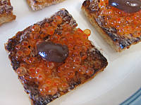 Image : Canapés aux oeufs de truite