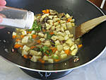 Foie gras et son chausson aux cèpes et panais - 10.1
