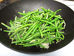 Crumble aux haricots verts et sa crème d'ail - 8.1