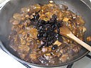 Epaule d'agneau aux cèpes et aux olives - 9.1