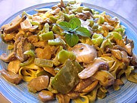 Cuisine diététique : Tagliatelles aux poivrons et champignons