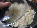 Oeufs au plat et aux oignons confits - 5.3