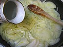Oeufs au plat et aux oignons confits - 6.1