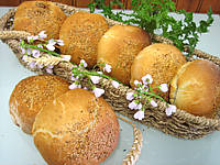 Image : Petits pains farcis à l'oignon et aillettes