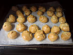 Petits choux farcis au saumon fumé et aux raisins - 10.2