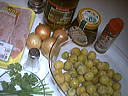 Ingrédients pour la recette : Sauté de dinde aux mirabelles