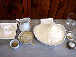 Ingrédients pour la recette : Pain en couronne au poolish