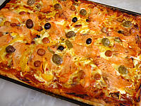 Olive noire : Pizza au saumon fumé