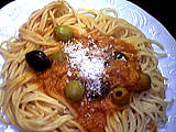 Olive noire : Spaghettis au thon