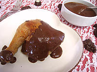 Image : Cuisses de poulet et sa sauce au chocolat
