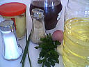 Ingrédients pour la recette : Vinaigrette aux fines herbes