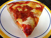 Image : Pizza au seigle et sa garniture aux artichauts et mozzarella