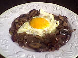 Image : Oeufs au vin rouge et champignons
