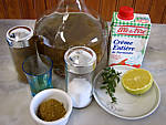 Ingrédients pour la recette : Sauce crème à la sarriette