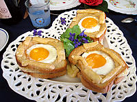 Image : Tartines à l'oeuf et au gruyère