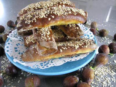Image : Pain semoule aux figues fraîches