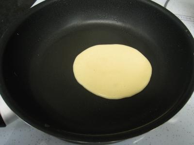 Coupelles de crêpes farcies aux encornets - 13.3