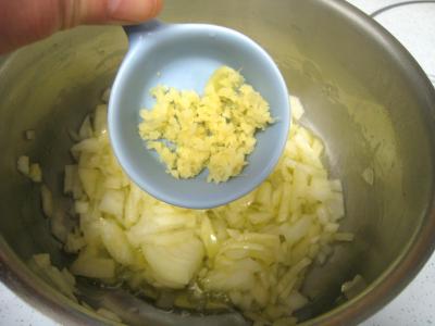Coupelles de crêpes farcies aux encornets - 15.3
