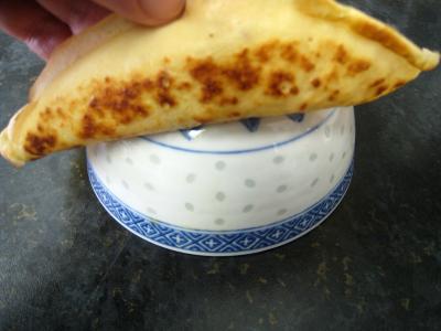 Coupelles de crêpes farcies aux encornets - 22.2