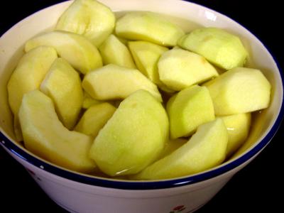 Chapon aux pommes et légumes avec sauce au champagne et armagnac - 2.1