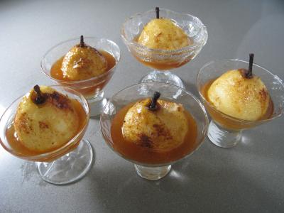 Poires au cidre et sa crème fouettée - 7.4