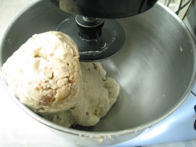 Couronne aux châtaignes, noix et raisins secs - 7.4