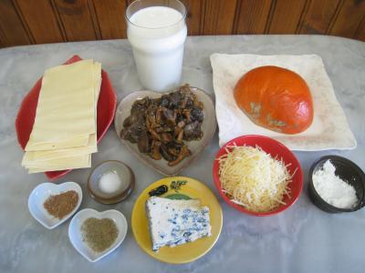Ingrédients pour la recette : Lasagnes au potimarron et au Saint-Agur