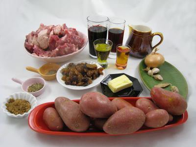 Ingrédients pour la recette : Civet de sanglier façon Corse