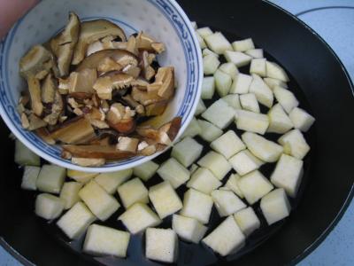 Potage chinois aux boulettes de poulet - 7.1