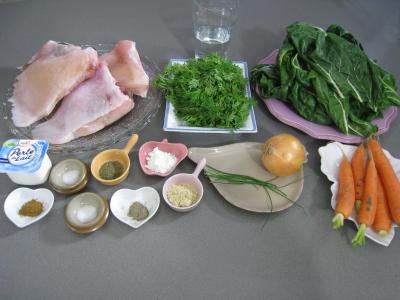Ingrédients pour la recette : Ailes de raie aux carottes et aux bettes