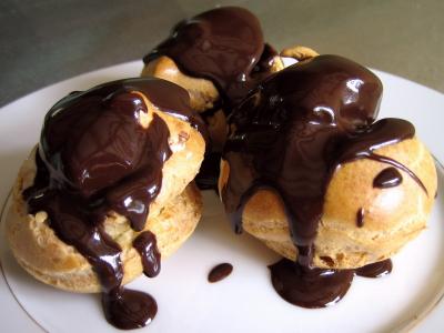 Image : Profiteroles au chocolat au wok