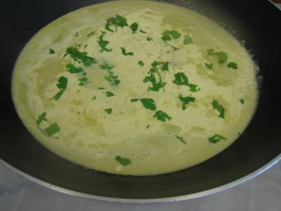 Crème d'asperges aux gésiers confits et magret à la landaise - 13.2