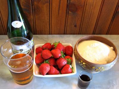 Ingrédients pour la recette : Gelée de fraises au cidre