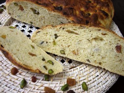 Image : Pain aux raisins et aux pistaches