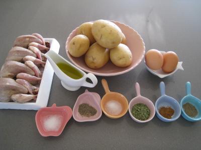 Ingrédients pour la recette : Caille rôtie et son nid de Pâques