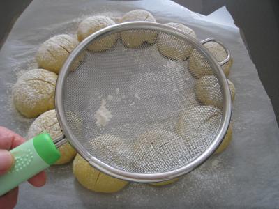 Pain au beurre en couronne façon antillaise  - 8.2