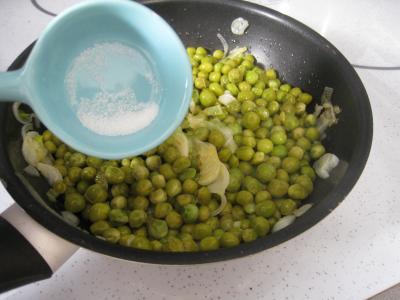 Epaule d'agneau et son nid de petits pois - 6.1