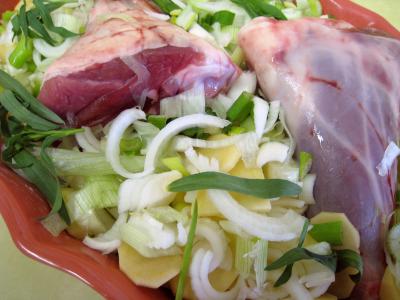 Souris d'agneau aux pommes de terre et aux oignons - 5.3