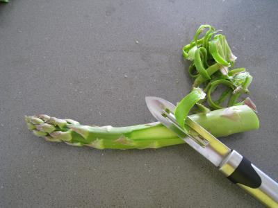 Sauté d'asperges aux oignons et poivron - 3.4