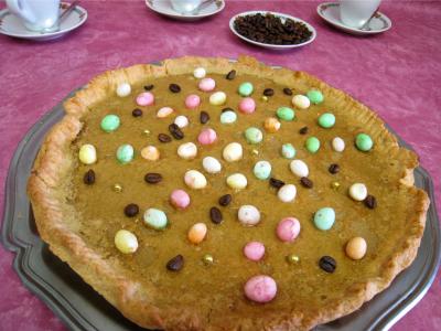 Image : Tarte pascale au café et son coulis de poires