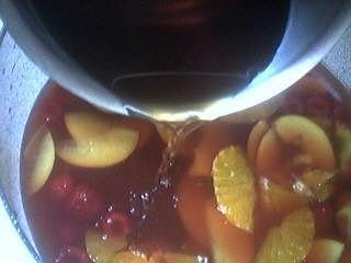Image : Sangria à la pêche façon Espagnole