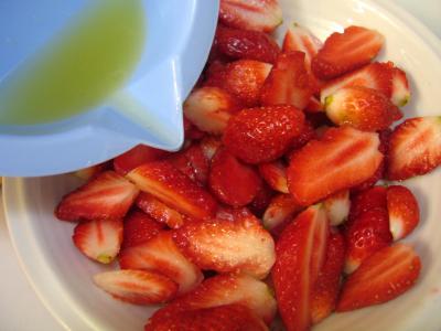 Soupe de violettes à l'ananas et aux fraises - 2.4