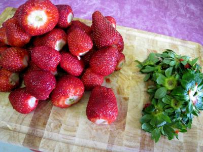 Soupe de violettes à l'ananas et aux fraises - 1.2