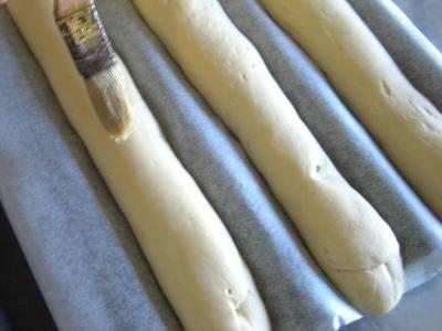 Baguettes de pain en direct aux graines de pavot - 9.1