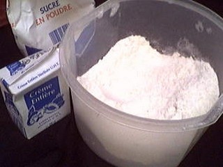 Ingrédients pour la recette : Biscuits à la crème